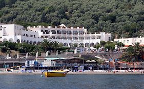 Punta Campanella Resort&Spa